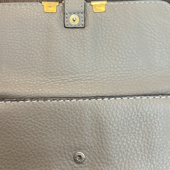 Pre-loved Authentic Chloé Marcie Long Leather Wallet - Dove Gray - Picture 7 of 11
